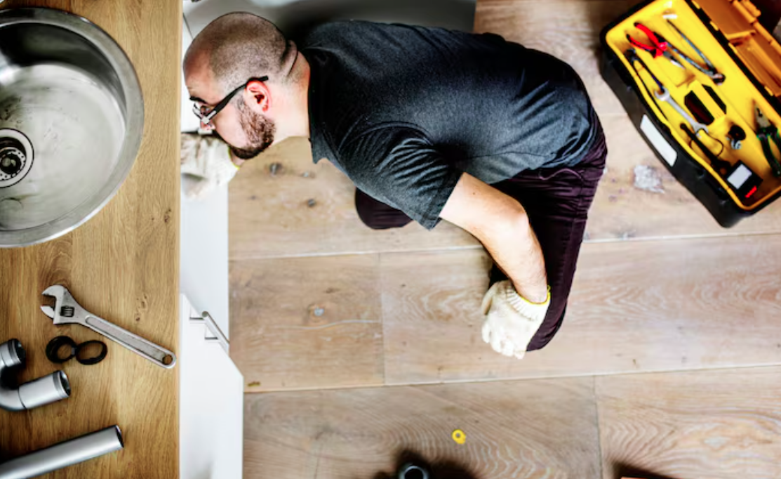 Common Plumbing Problems Every Homeowner Should Address Early